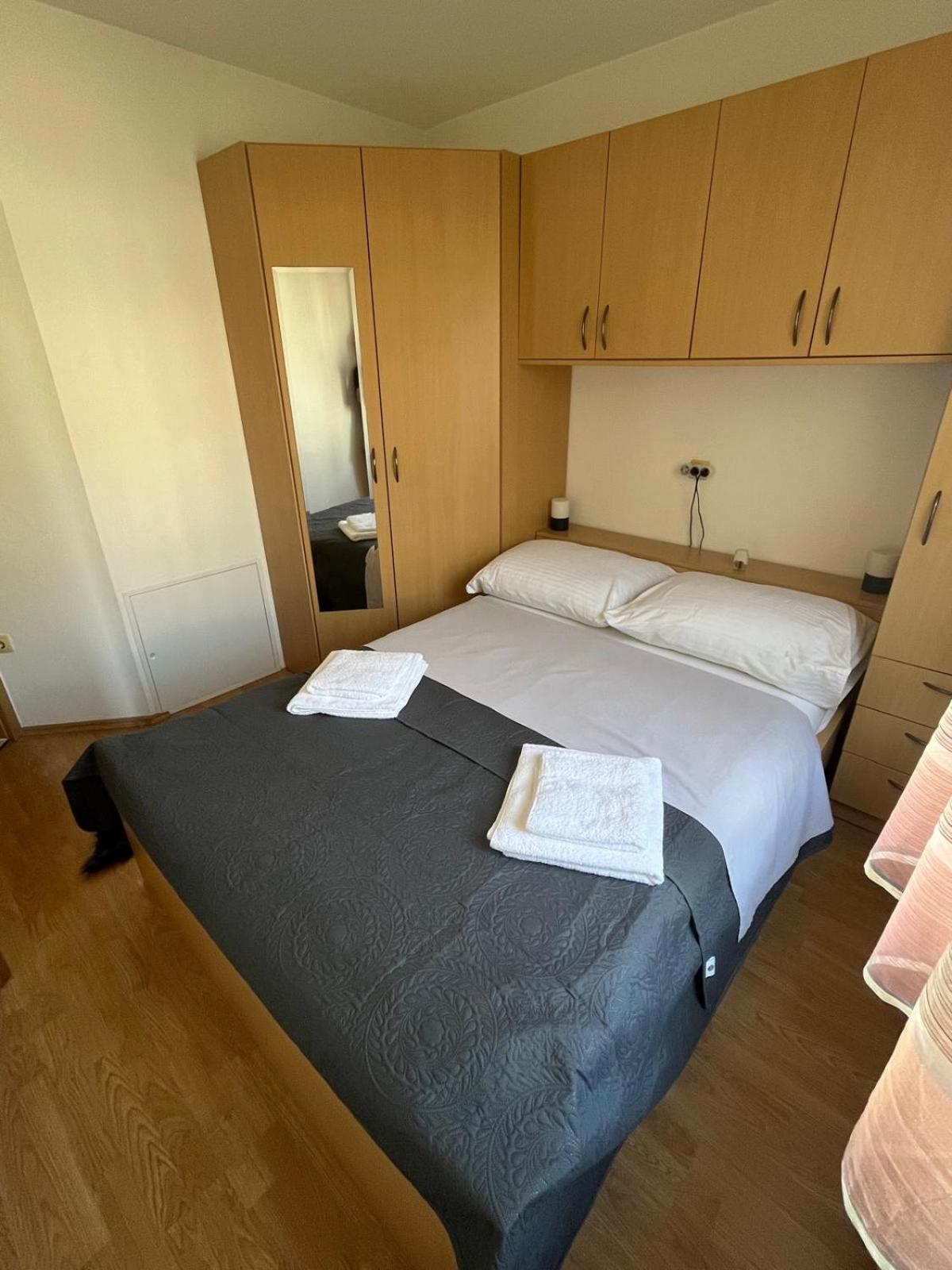 Lipa Apartman Zára Kültér fotó