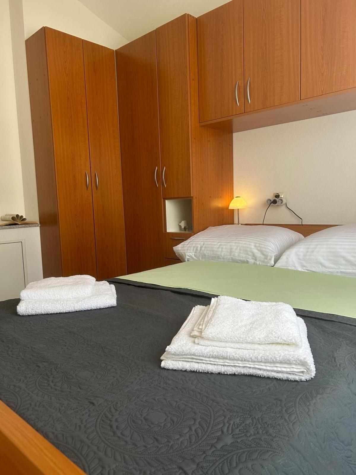 Lipa Apartman Zára Kültér fotó