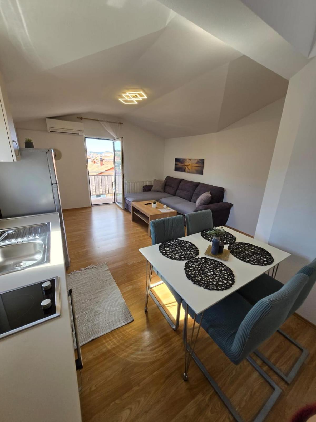Lipa Apartman Zára Kültér fotó